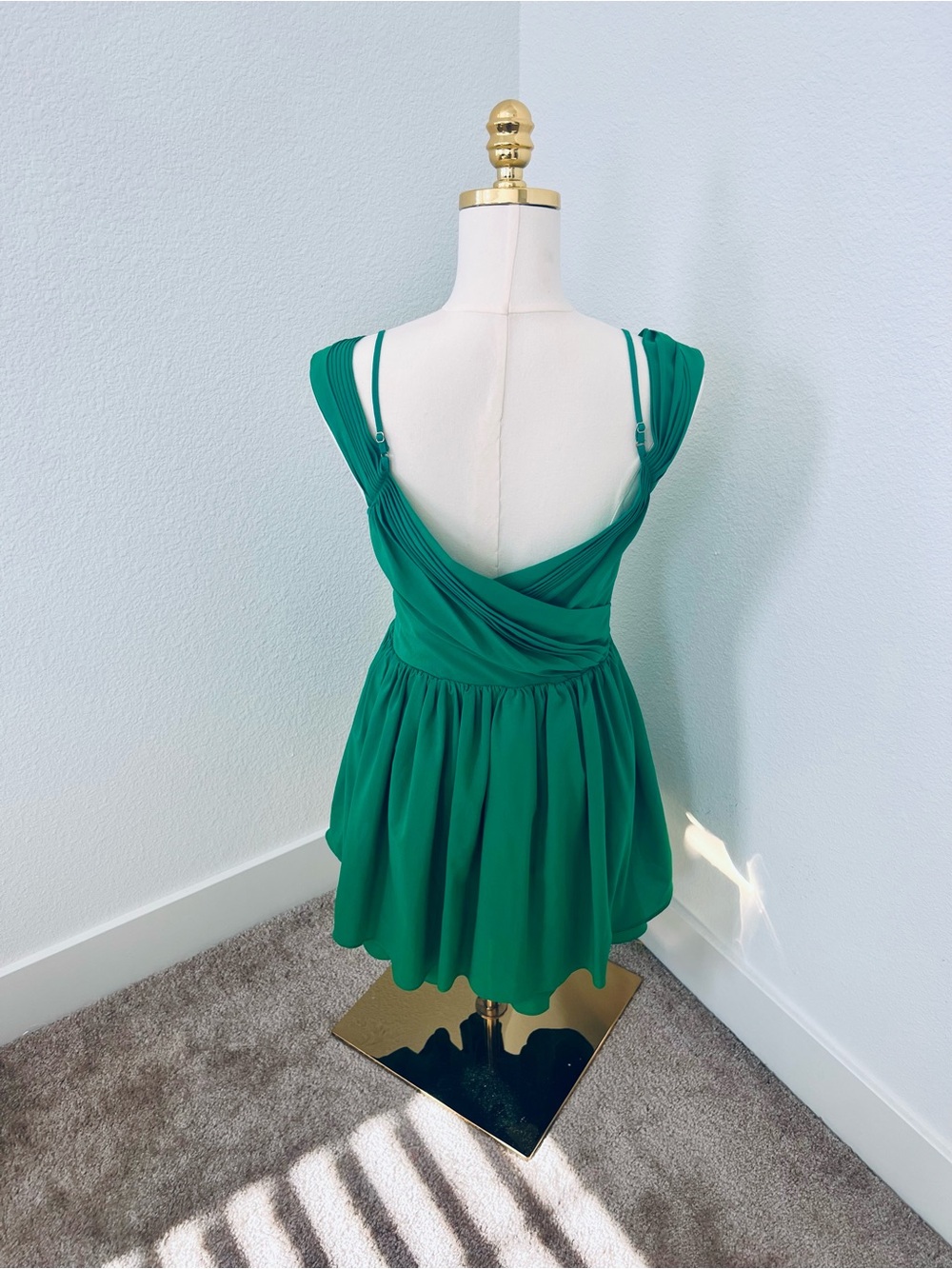Ark & Co Emerald Green V‑Neck Sleeveless Skater Dress - Picture 7 of 7